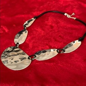 Silver /black Statement necklace reversible !